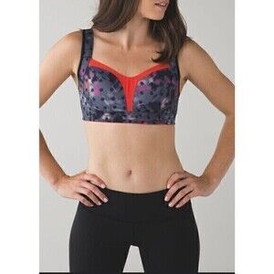 Lululemon Women's 32DD Ta Ta Tamer Supportive Sports Bra Windy Blooms Print Red